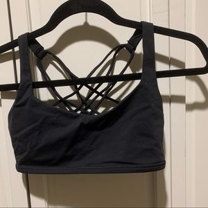 Lululemon free to be wild bra black size 6